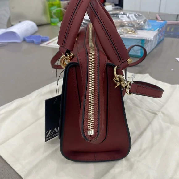 $395 New! Zac Pozen Eartha Iconic Double Handle Handbag In Red - Picture 5 of 9